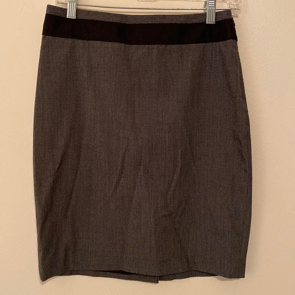 🔥SALE Limited Pencil Skirt- Excellent Condition